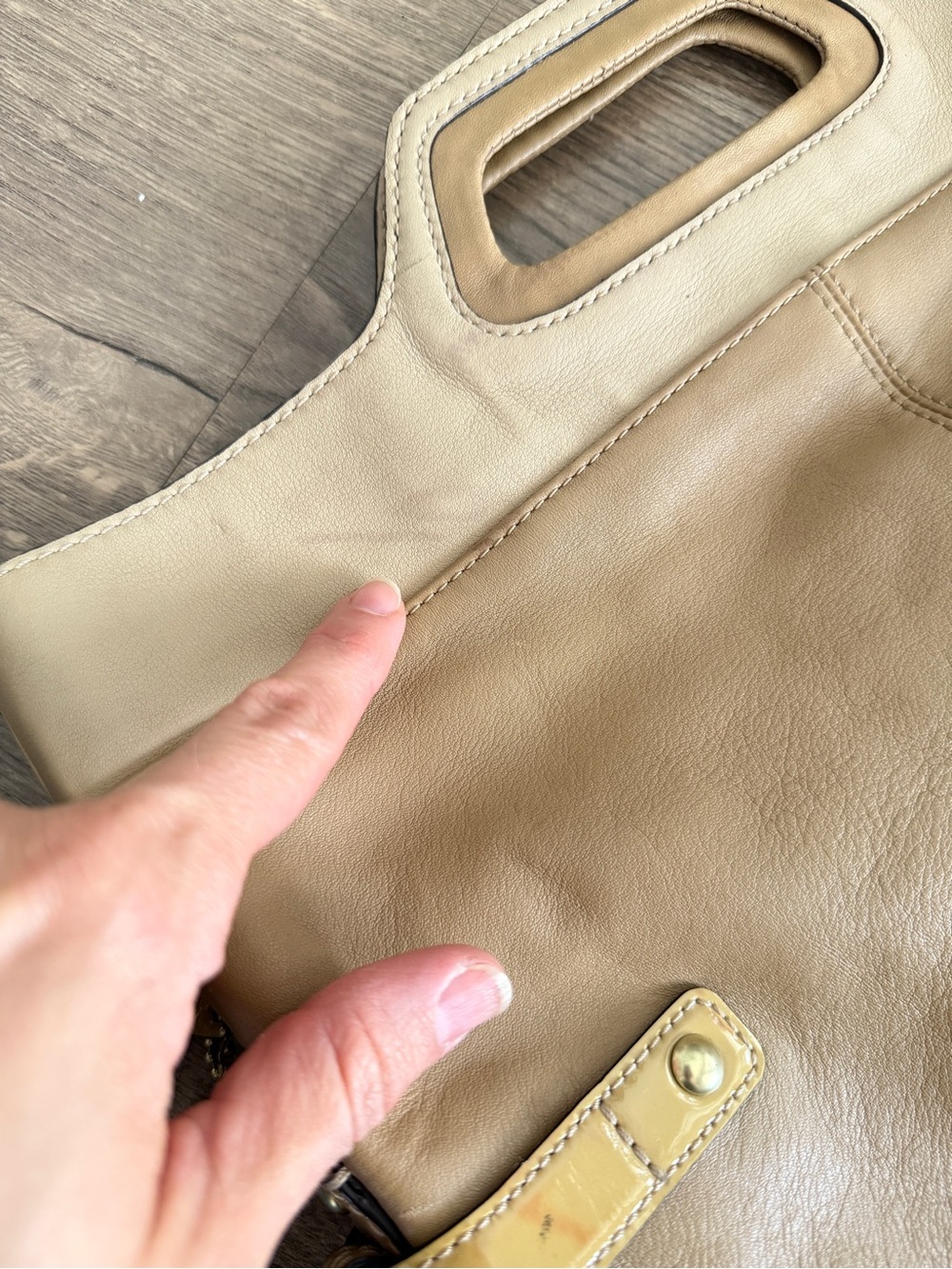 Coach Bonnie Foldover Tan Leather Shoulder Bag - Picture 12 of 16